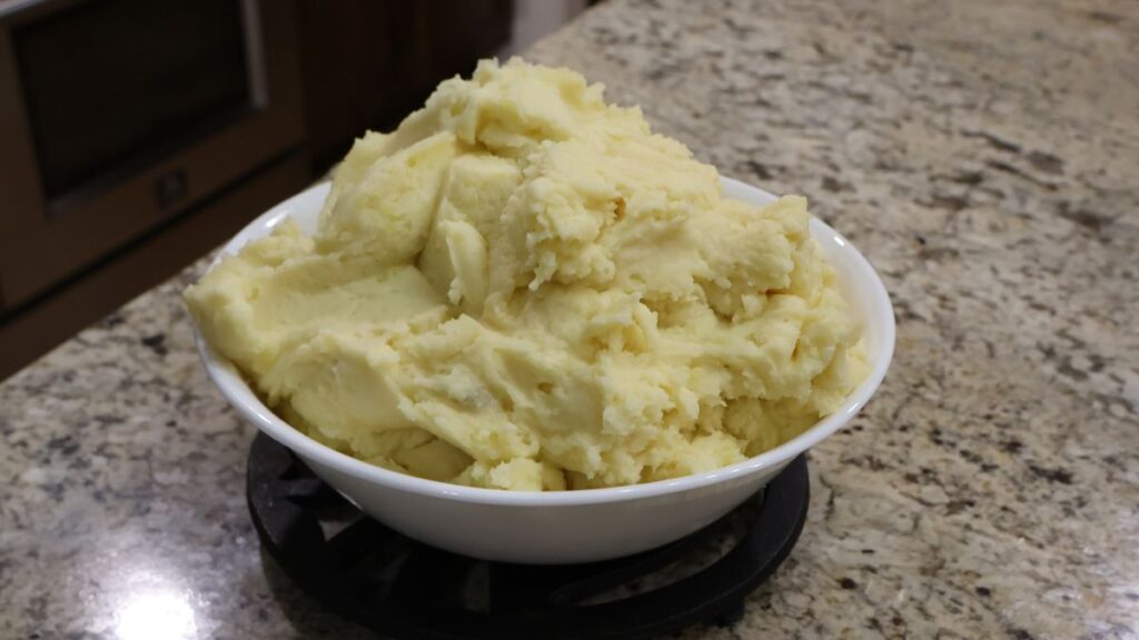 whipped potatoes in bowl