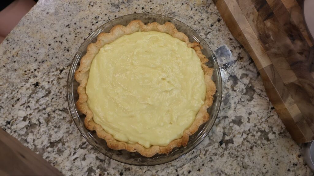 Coconut pie without topping