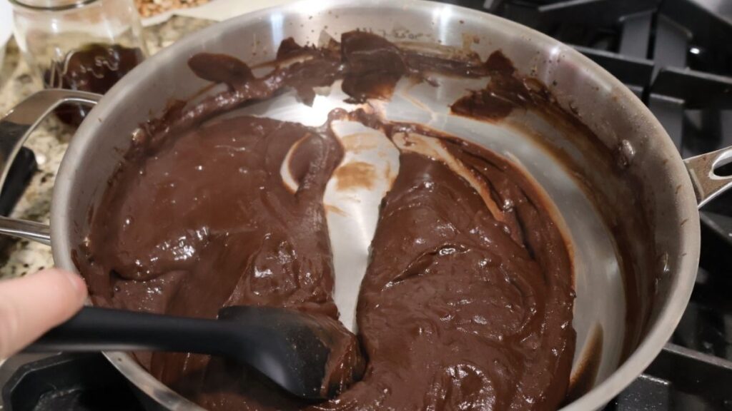 done chocolate pie filling in pan not running back together