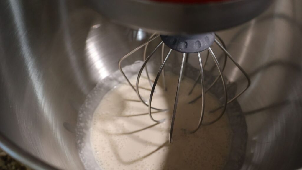 cream mix in stand mixer bowl