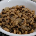 black eyed peas in bowl